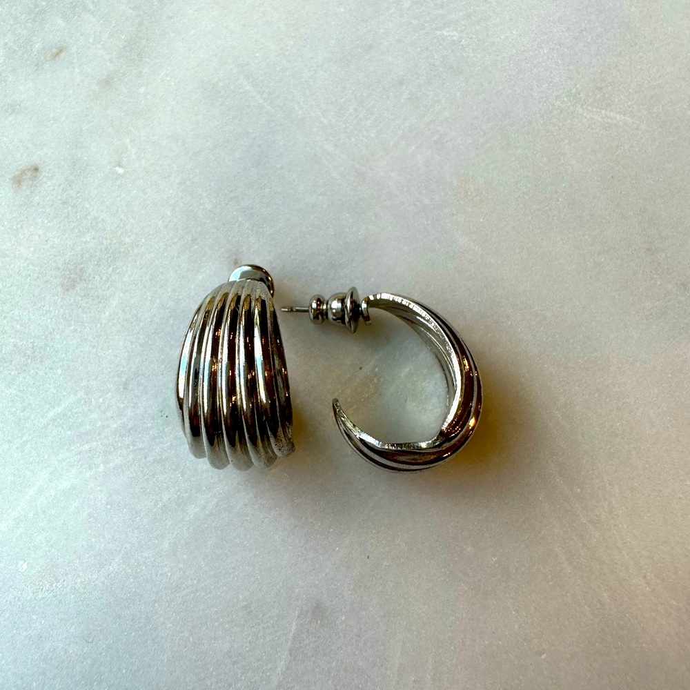 Vintage 1980s Silver Earrings
